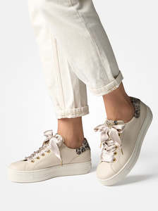 Willa nude