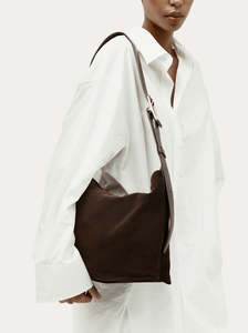 Bags: Mr Midimese java suede