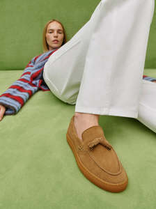 All: Freja brown suede