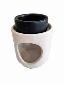 Warmers 1: Design Tea-Light warmer - White with Black Bowl  SH17995A