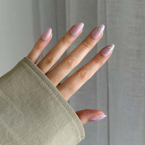 Pressing Nails - Rare Silver Bows