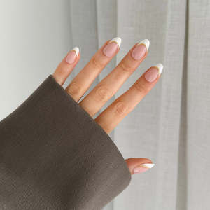 Pressing Nails - Goldie White Tip