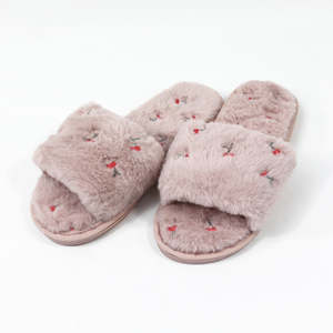Slippers: Slippers - Cherry Plush - Blush - Size 40-41