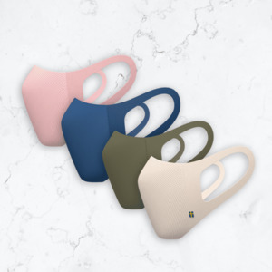 Masks: Airinum Lite Air Mask