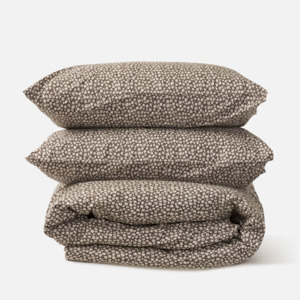 Shorts: Citta Forget Me Not Duvet Cover - Rye/Bone  Q 210x210cm