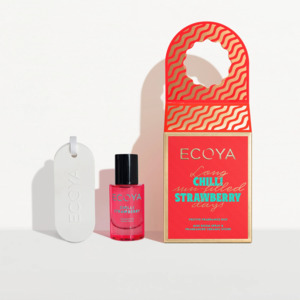 Ecoya: Ecoya Chilli Strawberry Mini Duo Set Holiday Collection