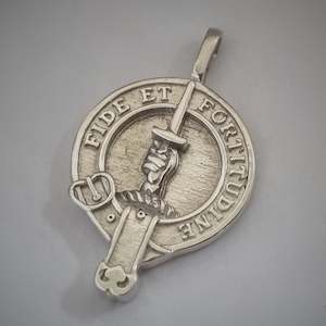 Pendants: Shaw Clan Crest Pendant