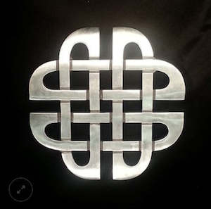 Glasses Mugs Other Homewares: Metal Trivet (3 Designs)