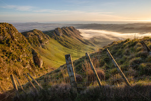 Craggy Range (Te Mata Peak), Havelock North, Hawke's Bay, New Zealand - SCP Stock