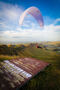 Products: Paragliding at Te Mata Peak, Hawke's Bay, New Zealand - SCP Stock
