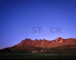 Products: A Peak and a Cross, Te Mata Peak, Hawke's Bay, New Zealand - SCP Stock
