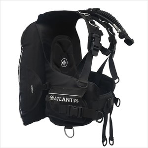 Products: Atlantis Legacy BCD, Rear Inflation - Wellington Dive Gear