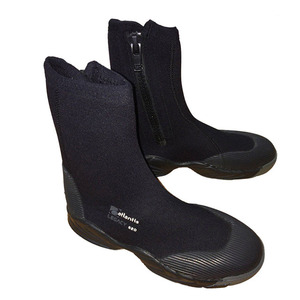 Products: Atlantis Legacy B20 Dive Boots - New Zealand Sea Adventures