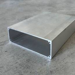 Flat Bar: 200 x 11 mm Flat Bar 5.95M - SD ALUMINIUM