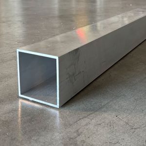 Round Tube: ⌀32 x 3 mm Round Tube 5.95M - SD ALUMINIUM