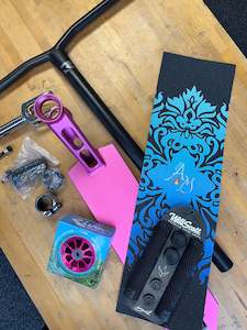 RAFFLE TICKET - Let's get Alana to Scootering World Championships!