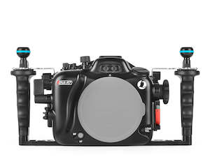 Canon Housings: Canon EOS R7 - Nauticam NA-R7 Housing - 17338