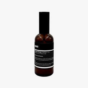 Cleansers Exfoliators: Mānuka Honey Cleanser