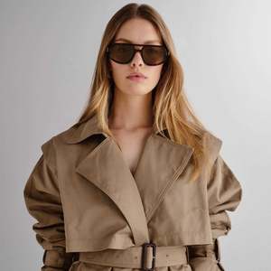 Luv Lou: The Banks - Moss