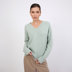 Marlow: Cashmere V-Neck