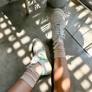 Accessories: Cottage Socks - Peachy