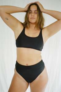 Metta Crop Top