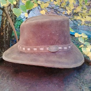 Products: Stressed Brown Leather Hat - Selke NZ high quality handcrafted leather & fabric hats