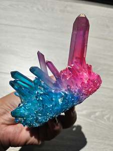 Geodes Clusters Druze: Aura Quartz Cluster