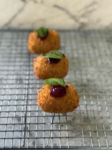 Christmas Fingerfood: Ham & Manchego Croquettes