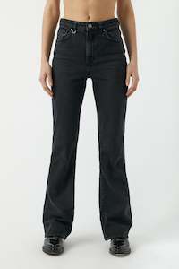 Neuw Womens 1: Debbie Flare - Call Me