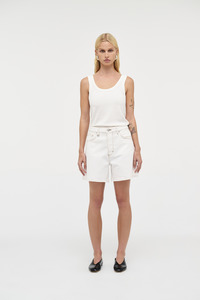 Neuw Womens 1: Eva Short - White