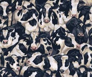 On The Farm: Cows 100% Cotton Fabric - 10cm Increments