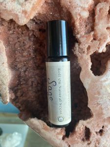 Sage Crystal-Infused Roll-On Perfume – 10ml