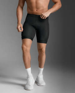 Bike: 2XU Mens Core Tri 8 Inch Short