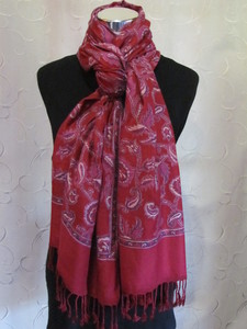 Products: Deep red with paisley design - ShawlyNot