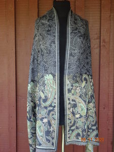 Products: Black and sage heirloom pashmina - ShawlyNot