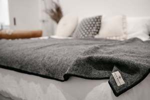Bed Blankets: Large bed blanket