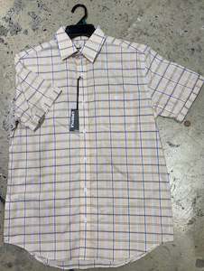 Apparel & Accessories: Lichfield Lifestyle Men's Short-Sleeve Shirt
