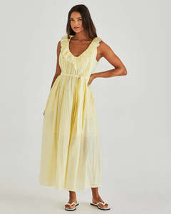 Womans Dresses: Sass Lilla Ruffled Neck Dress