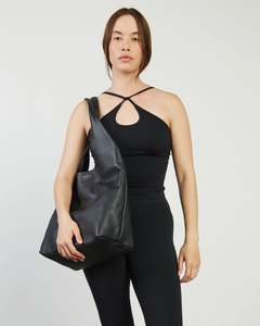 Saben: Saben Knox Shoulder Bag