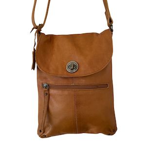Rugged Hide: Leather Bag - Tayla Tan