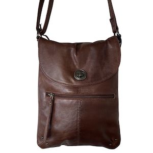 Rugged Hide: Leather Bag - Tayla Brown