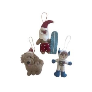 Christmas Decorations: Christmas Decorations - Felt