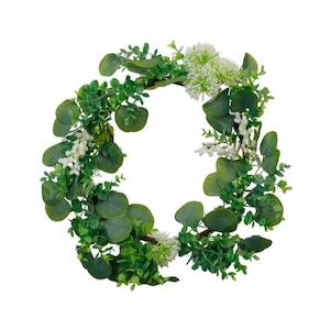 Christmas 1: Christmas Wreath - Eucalyptus Allium