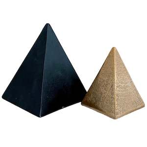 Ornaments: Decorative Pyramid Set - Black & Gold