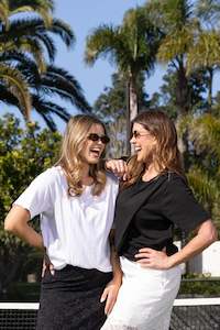 Caths Favourites: Ayva Tia Twist Tee Black