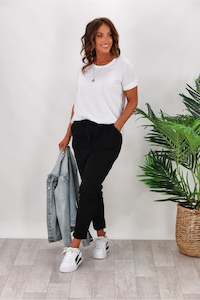 Amys Favourites: Betty Basics Jade Pants Black