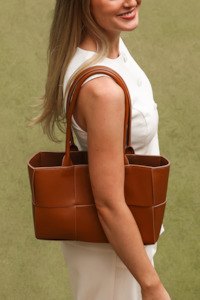 Louenhide: Louenhide Gwen Handbag Tan