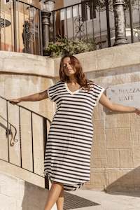 Betty Basics Jolene T-Shirt Dress Navy Cream Stripe