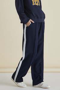 Betty Basics Sale: Betty Basics Maddison Jogger Navy